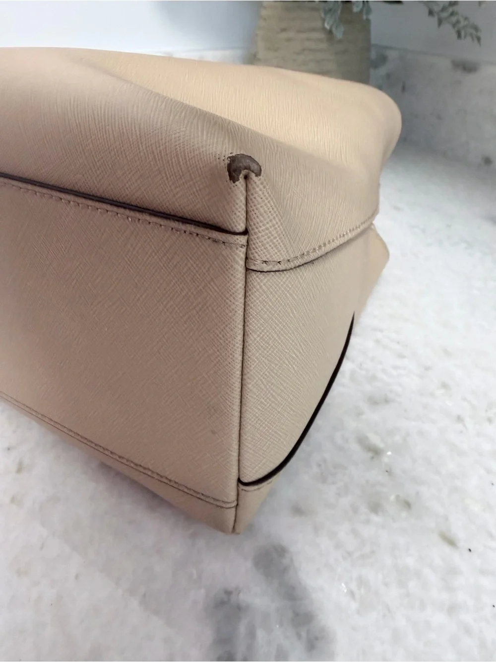 Michael Kors Sophia Shoulder Bag - Picture 8 of 9